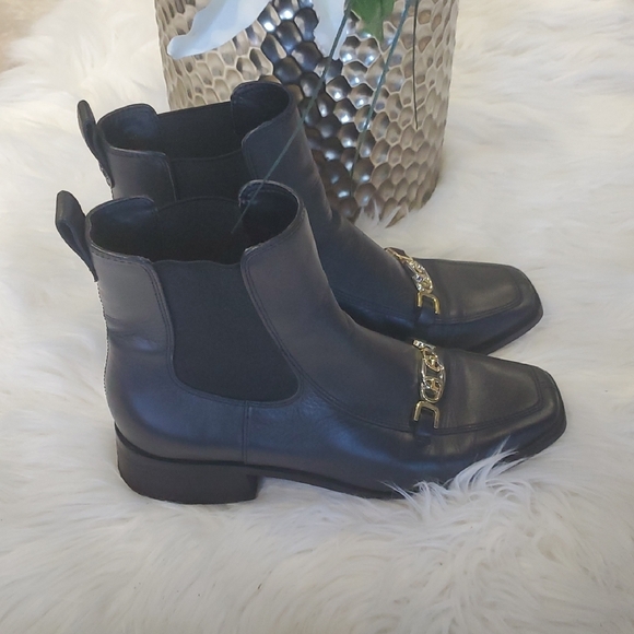 Sam Edelman Torance Chelsea Black Leather Pull On Ankle Bootie Boots Sz 7.5 - Picture 2 of 15